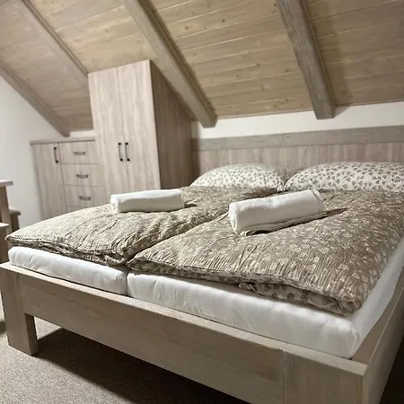 Vesna Aparthotel