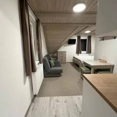 Aparthotel Vesna *
