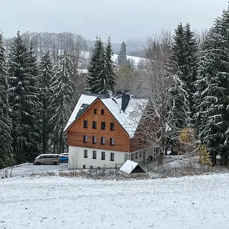 Aparthotel Vesna *