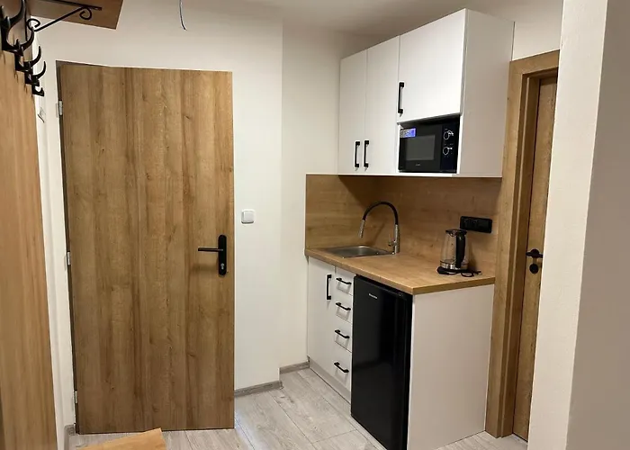Vesna Aparthotel 3*
